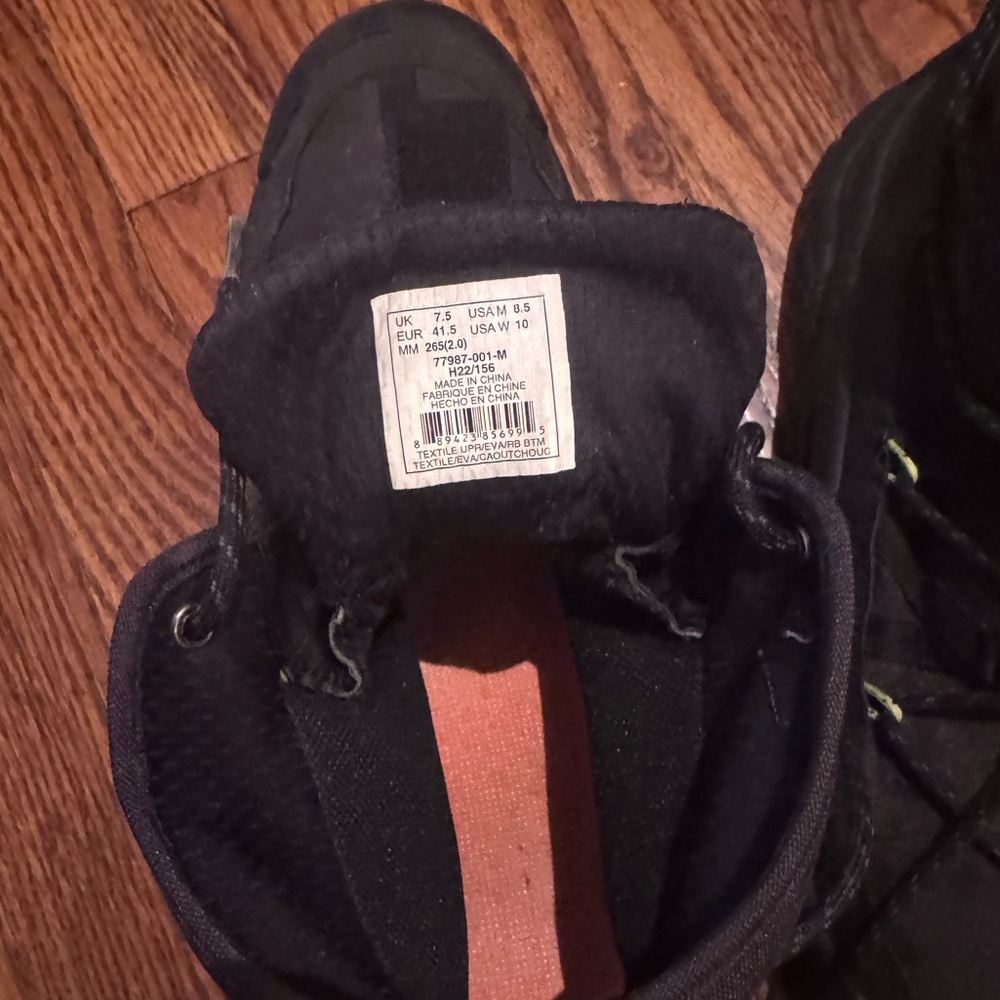 Palladium off grid cross Wp+ Black (men 8.5, 41.5eur) with original box. - Picture 6 of 14